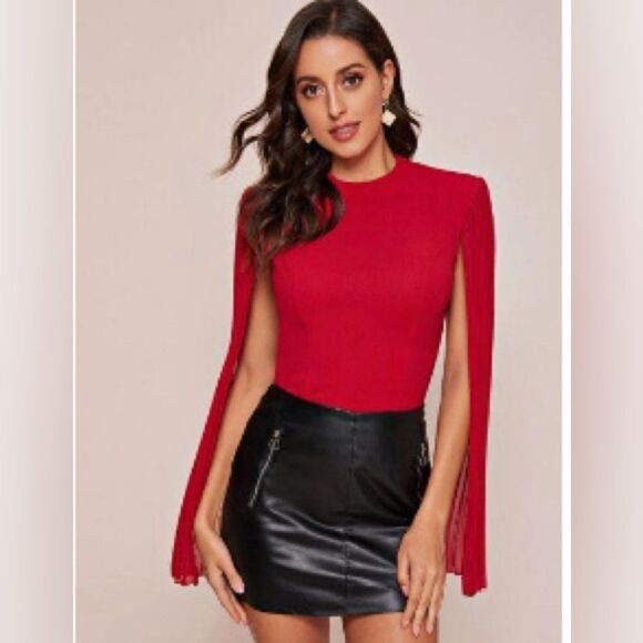 Shein solid pleated cloak sleeve top - Picture 4 of 4